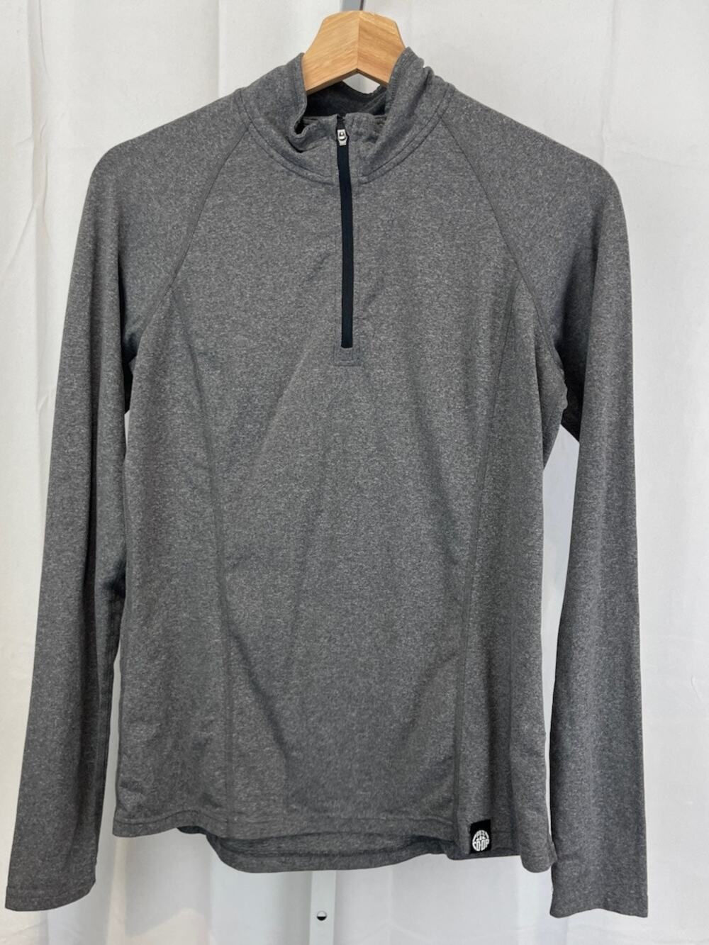 REI Co-Op Womens Size S 1/4 Zip Tech Shirt 885470 Travel Hike Camp Pullover Gray